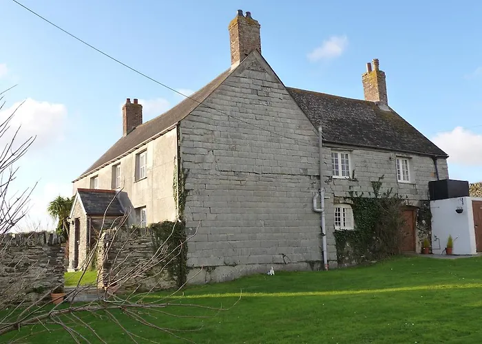 Lellizzick Farmhouse